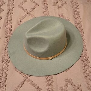 Elegant Green Women's Hat